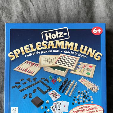 Collection de jeux en bois