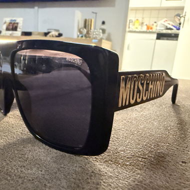 Moschino Sonnenbrille Damen