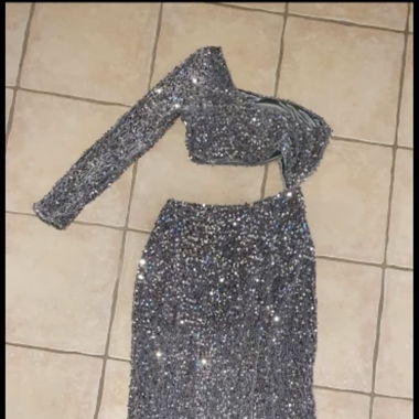 Paillettenkleid