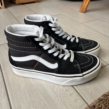 Vans con plateau