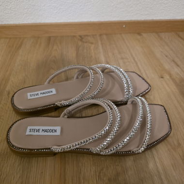 Steve Madden Sandalen mit Strass