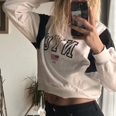 NYC Sweaters 