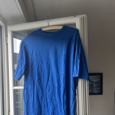 Basic blue tee 
