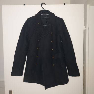 Navy blue/black coat