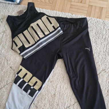 Sportleggins und Top PUMA