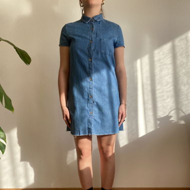 Robe chemisier courte en jeans 