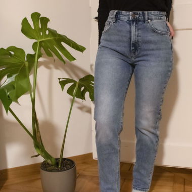 Mom Jeans