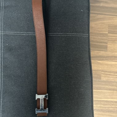 Hugo belt suitable for 10-12 years
