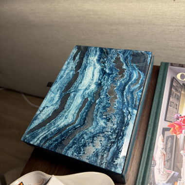 Boîte décorative pour bibelots/ bijoux