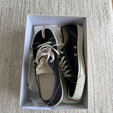 Sneakers Maison Margiela Tabi in Canvas Nero