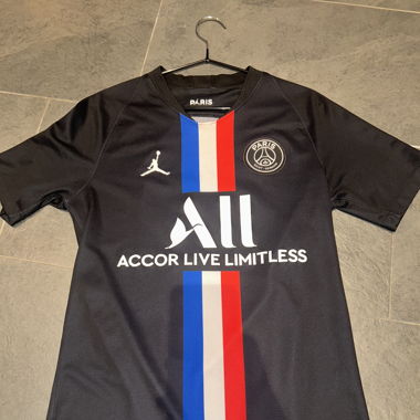psg x jordan trikot