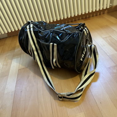 Borsa in vernice Fred Perry