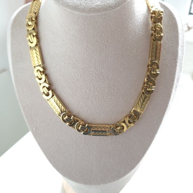 Royal 18K Necklace