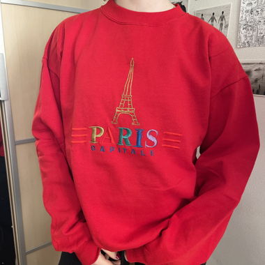 Vintage sweatshirt.