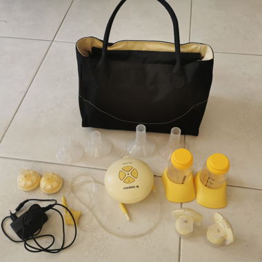 Medela Swing Maxi Breast Pump with Bag