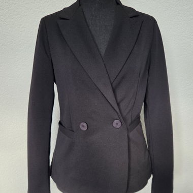 Blazer nero con tasche
