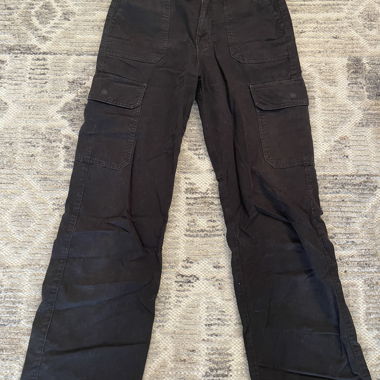 black cargo pants