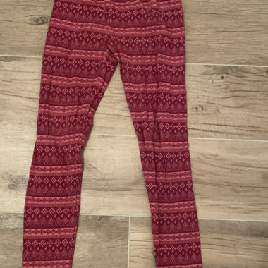 Red Pattern Leggings