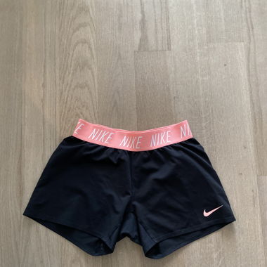 Sports shorts