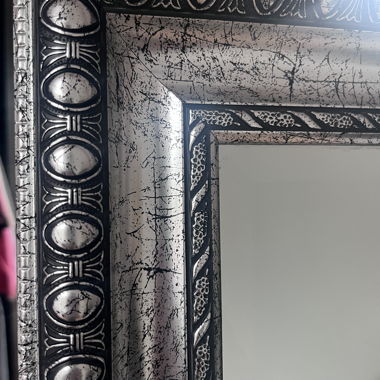Grande specchio da parete decorativo