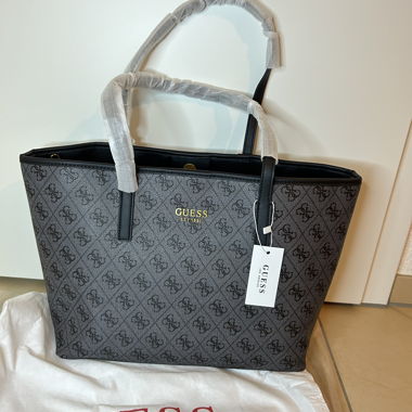 Guess VICTTORIA Sac cabas 2-en-1