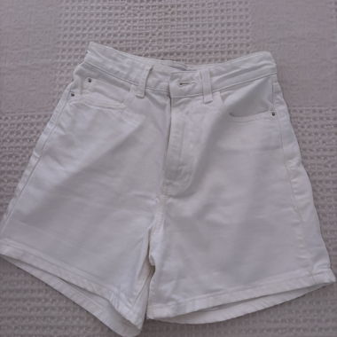 Short en jeans Zara 