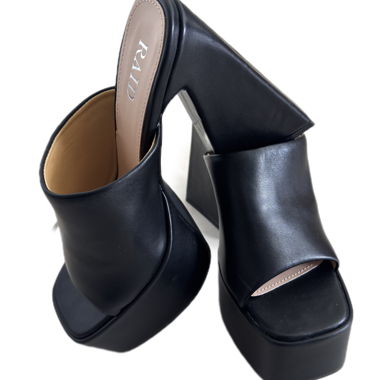 Mules nere con tacco alto RAID
