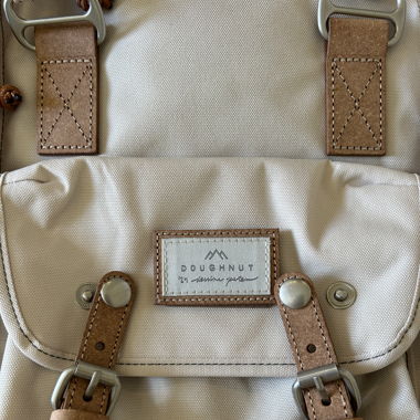 DOUGHNUT Rucksack in sehr gutem Zustand.
