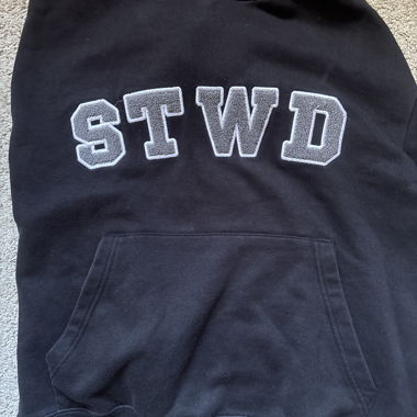 Hoodie noir STWD