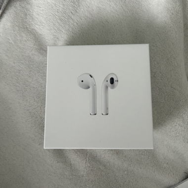 Apple AirPods