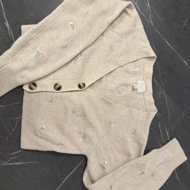 Maglione beige a fiori