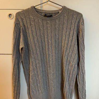 Grauer Linus Hamburg Zopfmuster-Pullover M