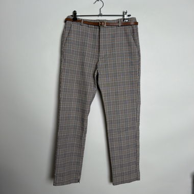 Pantaloni a quadri Stradivarius