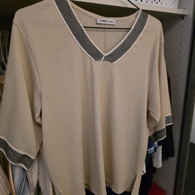 Top LC Waikiki Classic beige S