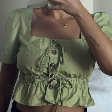 Top corto verde SHEIN