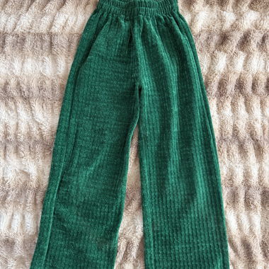 Pantaloni verdi a gamba larga