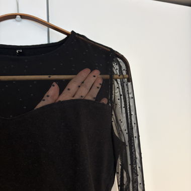 Top nero ONLY con maniche in mesh S