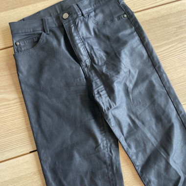 Black/dark blue coated casual pants