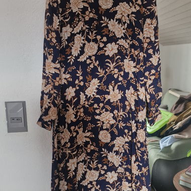 Langes Kleid