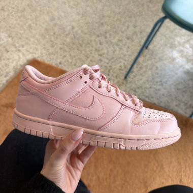 Nike Dunk Low Rose