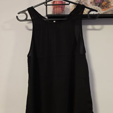 Blusa nera di cicoria