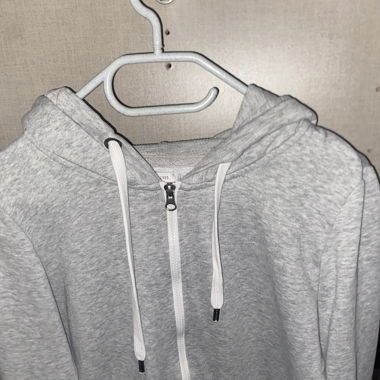 Graue Trainerjacke
