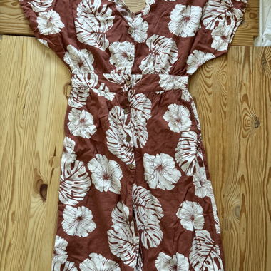 Robe terracotta col V 