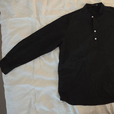 Dazy Shirt Collar and Sleeves With Buttons Size M