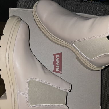 Original Levis Chelsea boots