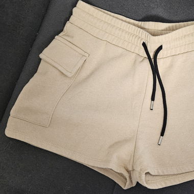 Short beige