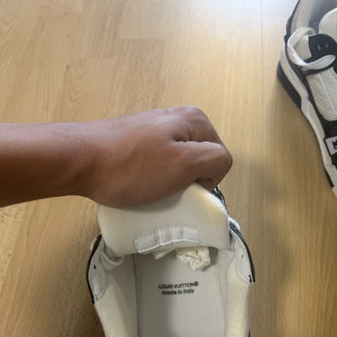 Louis Vuitton Trainer Black