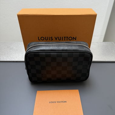 Louis Vuitton Kulturtasche PM – Damier Graphite