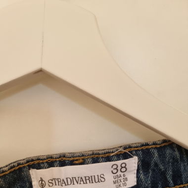Skirt stradivarius