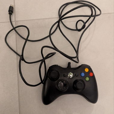 Manette Xbox 360, filaire